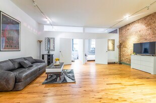 154 Chambers St, Unit SI ID1323899P in New York, NY - Building Photo