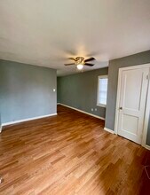 1901 N Avenue Q, Unit 1905 in Freeport, TX - Building Photo - Building Photo