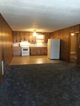 213 E Walnut St, Unit C in Dickson, TN - Building Photo - Building Photo