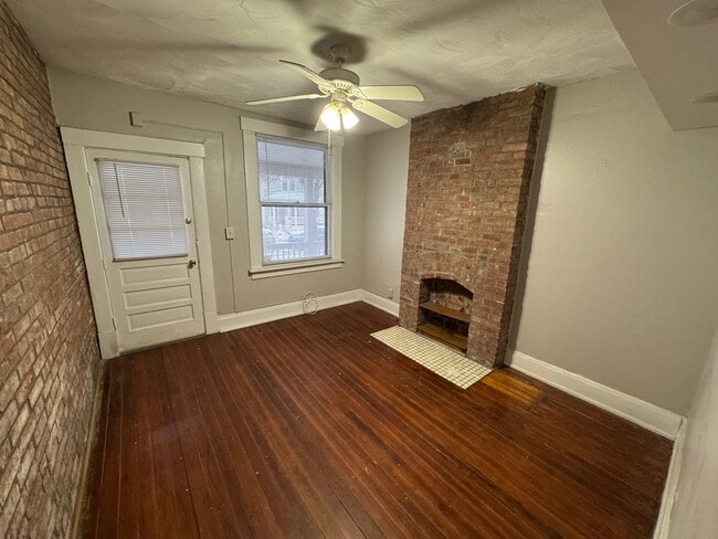 552 Bradley St, Unit duplex in Columbus, OH - Foto de edificio - Building Photo