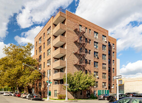 8431 Van Wyck Expy Apartments