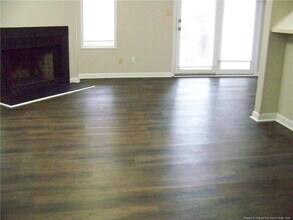 663 Bartons Landing Pl in Fayetteville, NC - Building Photo - Building Photo