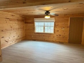 282 Co Rd 22 in Calhoun, TN - Foto de edificio - Building Photo