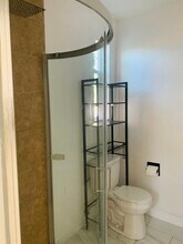 11622 S Hoover St, Unit 11622 S. Hoover in Los Angeles, CA - Building Photo - Building Photo