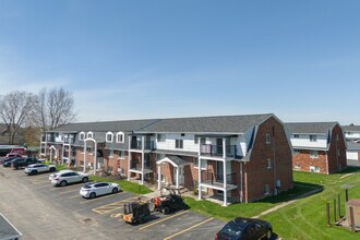 Town Hall Terrace in Grand Island, NY - Building Photo - Building Photo