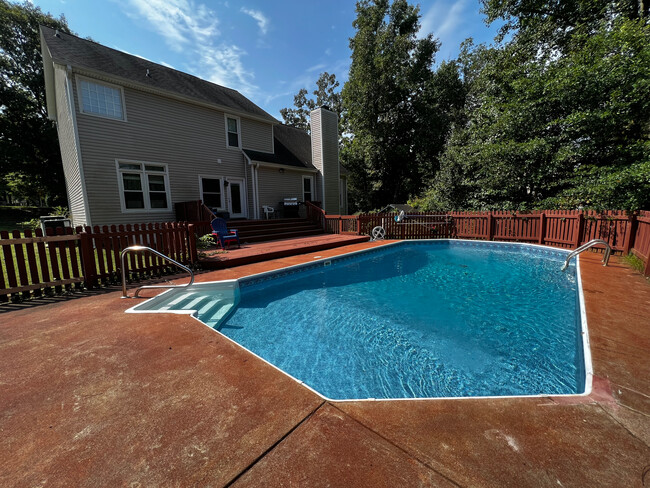 property at 3209 Daingerfield Dr