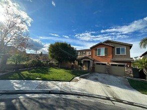 45811 Honeysuckle Ct in Temecula, CA - Building Photo - Building Photo