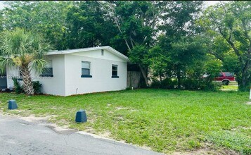 627 Washington Ave in Lake Wales, FL - Building Photo - Building Photo
