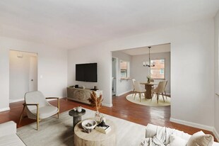 1607 Asmann Ave in Cincinnati, OH - Building Photo