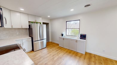 1834 W Kem Rd in Marion, IN - Building Photo - Building Photo