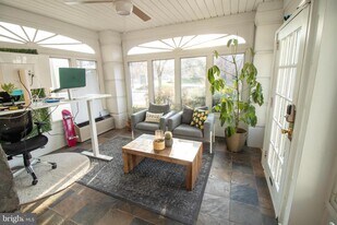 2215 N Harrison St in Wilmington, DE - Building Photo