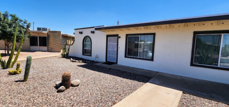 1041 N Mesa Dr in Mesa, AZ - Building Photo