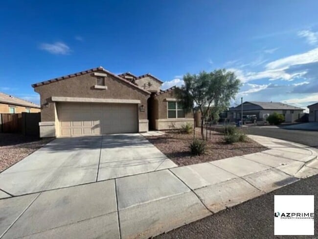 25275 W Buckeye Rd in Buckeye, AZ - Building Photo - Building Photo