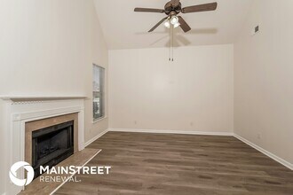 1076 Washington Dr in Moody, AL - Building Photo - Building Photo