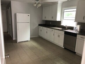204 High St in Fairfield, CT - Building Photo - Building Photo