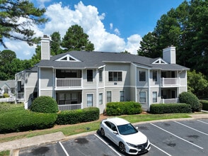 Bridges at Mallard Creek Apartment Homes in Charlotte, NC - Foto de edificio - Building Photo