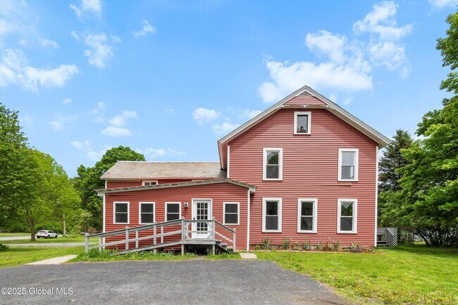 11208 NY-22 in Fort Ann, NY - Building Photo - Building Photo