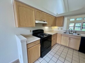 2 W Ridge Ct in Battlement Mesa, CO - Building Photo - Building Photo