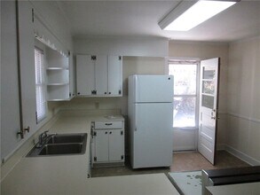 305 Augusta Rd in Clemson, SC - Building Photo - Building Photo