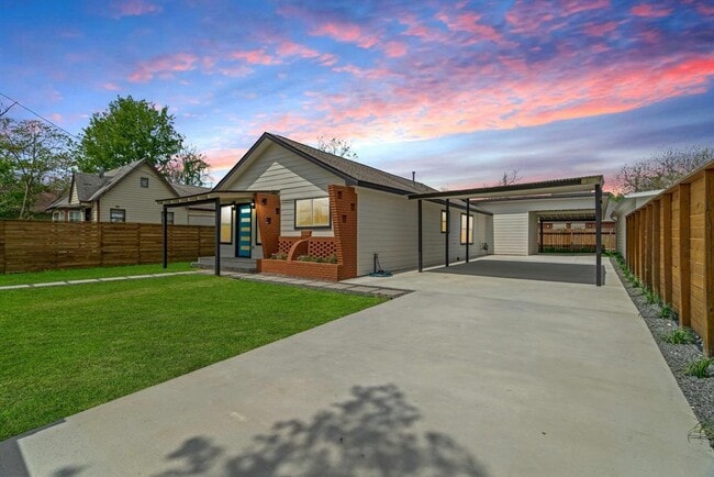 property at 1009 Genova St