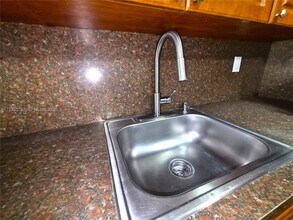 8811 SW 132nd Pl, Unit 203CW in Miami, FL - Foto de edificio - Building Photo