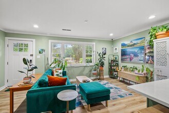 1002 Bacon St in Durham, NC - Building Photo - Building Photo