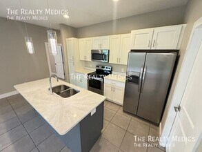 12 Zinnia Ln in Poinciana, FL - Building Photo - Building Photo