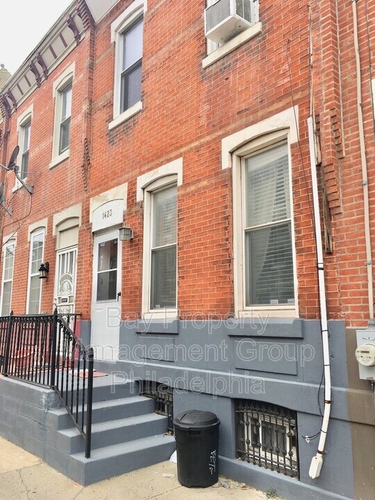 1423 Ellsworth St in Philadelphia, PA - Foto de edificio