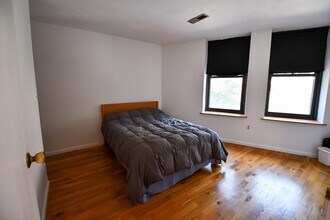 386 Commercial St in Boston, MA - Building Photo - Building Photo