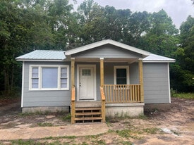 3908 Brookmont Dr in Mobile, AL - Building Photo