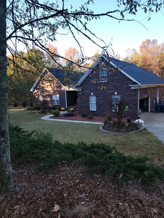 6112 Birdsong Rd in Concord, NC - Building Photo