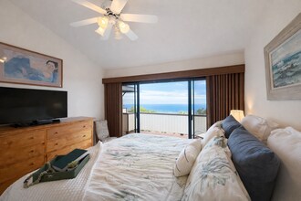 73-4208-4208 Holu St in Kailua Kona, HI - Building Photo - Building Photo