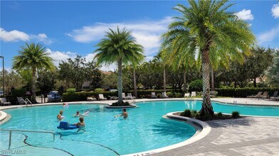 1750 Alameda Dr in Naples, FL - Building Photo - Building Photo