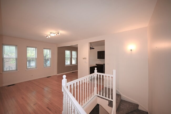 5400 N Campbell Ave in Chicago, IL - Building Photo - Building Photo