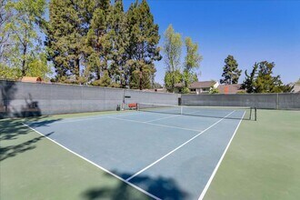20277 Northbrook Square in Cupertino, CA - Building Photo - Building Photo