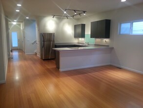 816 Fox St in Denver, CO - Building Photo - Building Photo