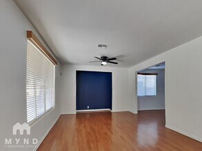 22032 N 33rd Dr in Phoenix, AZ - Building Photo - Building Photo