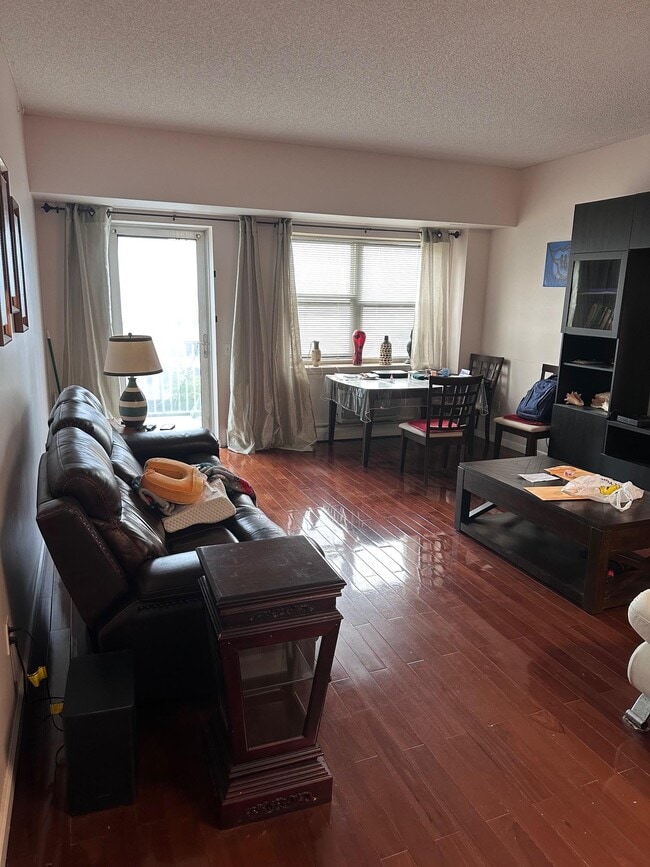 260 Beach 81st St in Queens, NY - Building Photo - Building Photo