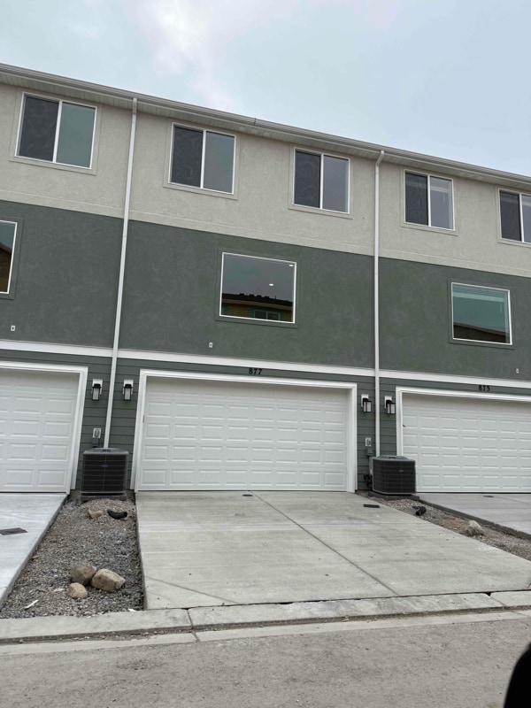 877 E State St in Saratoga Springs, UT - Building Photo - Building Photo