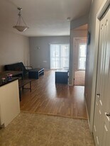 363 Nelson Rd in Saskatoon, SK - Building Photo