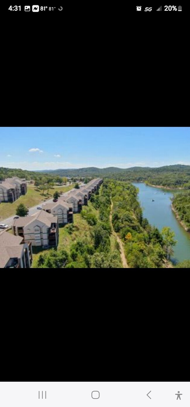 12 Woodpecker Ln, Unit 12 Woodpecker Ln Unit 1 in Branson, MO - Building Photo - Building Photo