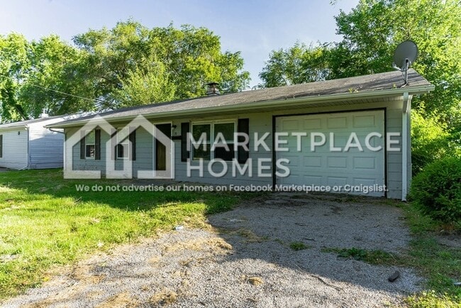 70 W Adams Dr in Sauget, IL - Building Photo - Building Photo