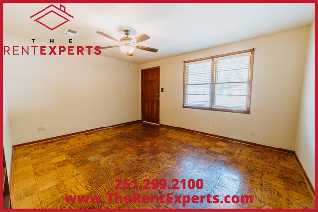 908 E David Langan Dr in Mobile, AL - Building Photo - Building Photo