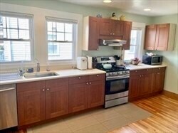 8 Dalton Rd in Belmont, MA - Foto de edificio - Building Photo