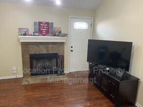 2800 Winterbrook Dr in Lawrence, KS - Building Photo - Building Photo