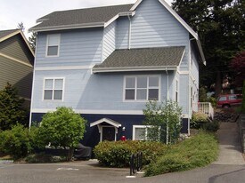 4020 Byron Ave in Bellingham, WA - Building Photo