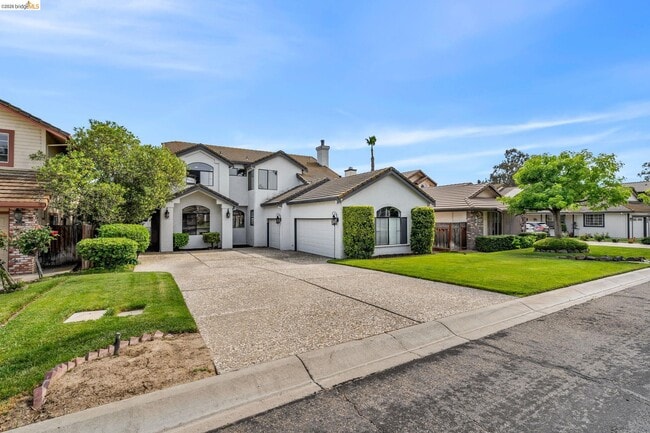 5640 Edgeview Dr in Discovery Bay, CA - Building Photo - Building Photo