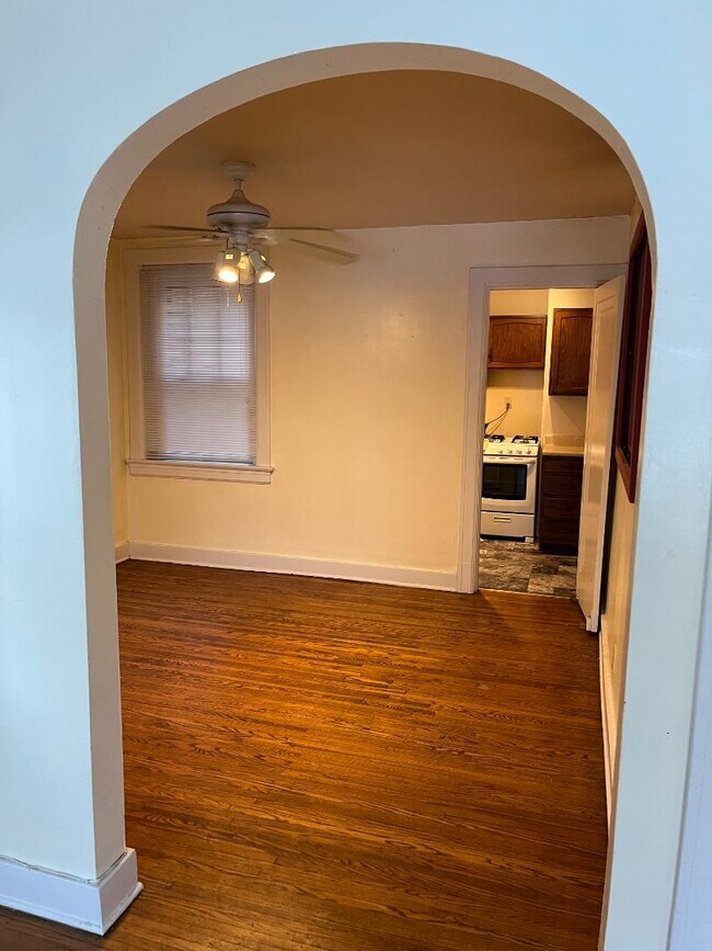 1300 Everett Ave in Louisville, KY - Building Photo - Building Photo