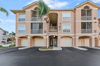 1203 Bay Club Cir in Tampa, FL - Building Photo - Building Photo
