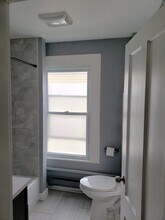 64 Marlborough St in Portland, CT - Building Photo - Building Photo